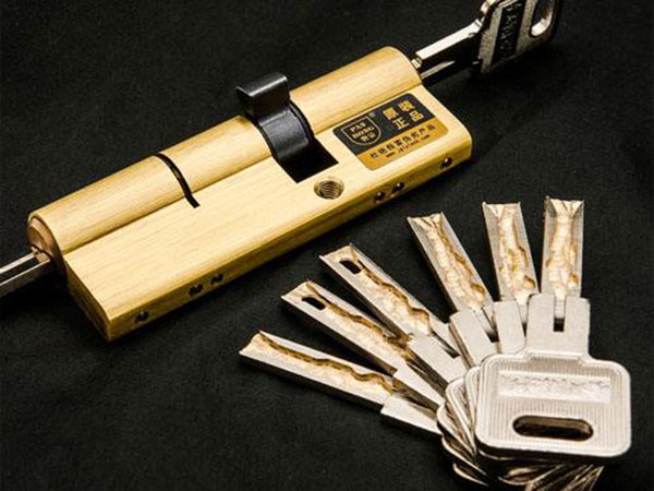 乌尔禾24小时上门开锁公司