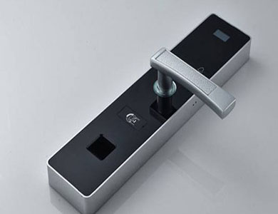 乌尔禾24小时上门开锁公司